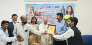 हिंदी पत्रकारिता लोकतंत्र की आधारशिला:डॉक्टर सैयद खालिद कैस एडवोकेट की नवीन कृति का भव्य विमोचन